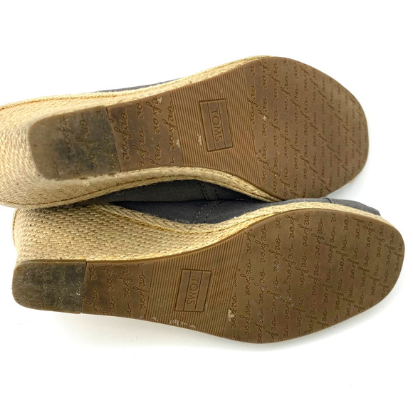 Toms Wedge Sandals Womens 9.5 Gray Classic Espadrille Cork Peep Toe Heels Shoes - Picture 9 of 9